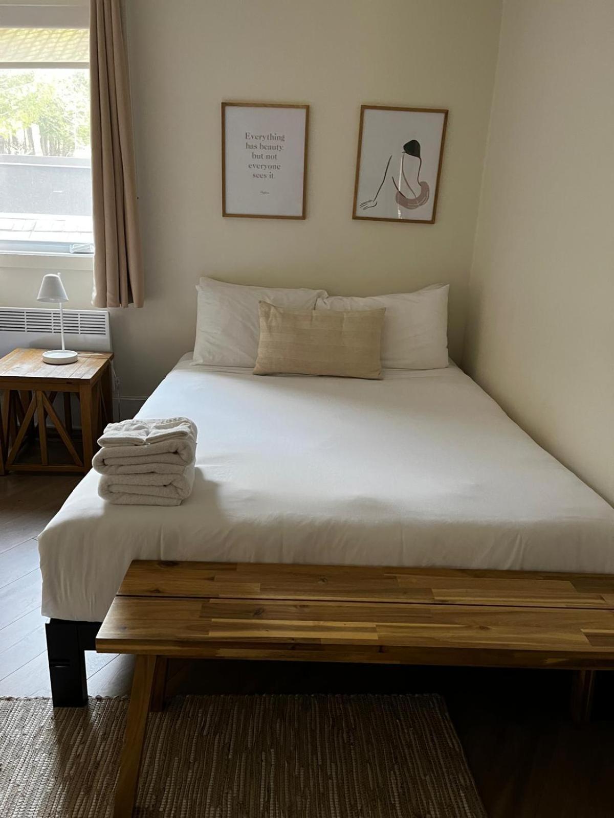 Chic Mt-Tremblant Condo With View On The Lake By Denstays Mont-Tremblant Exteriör bild